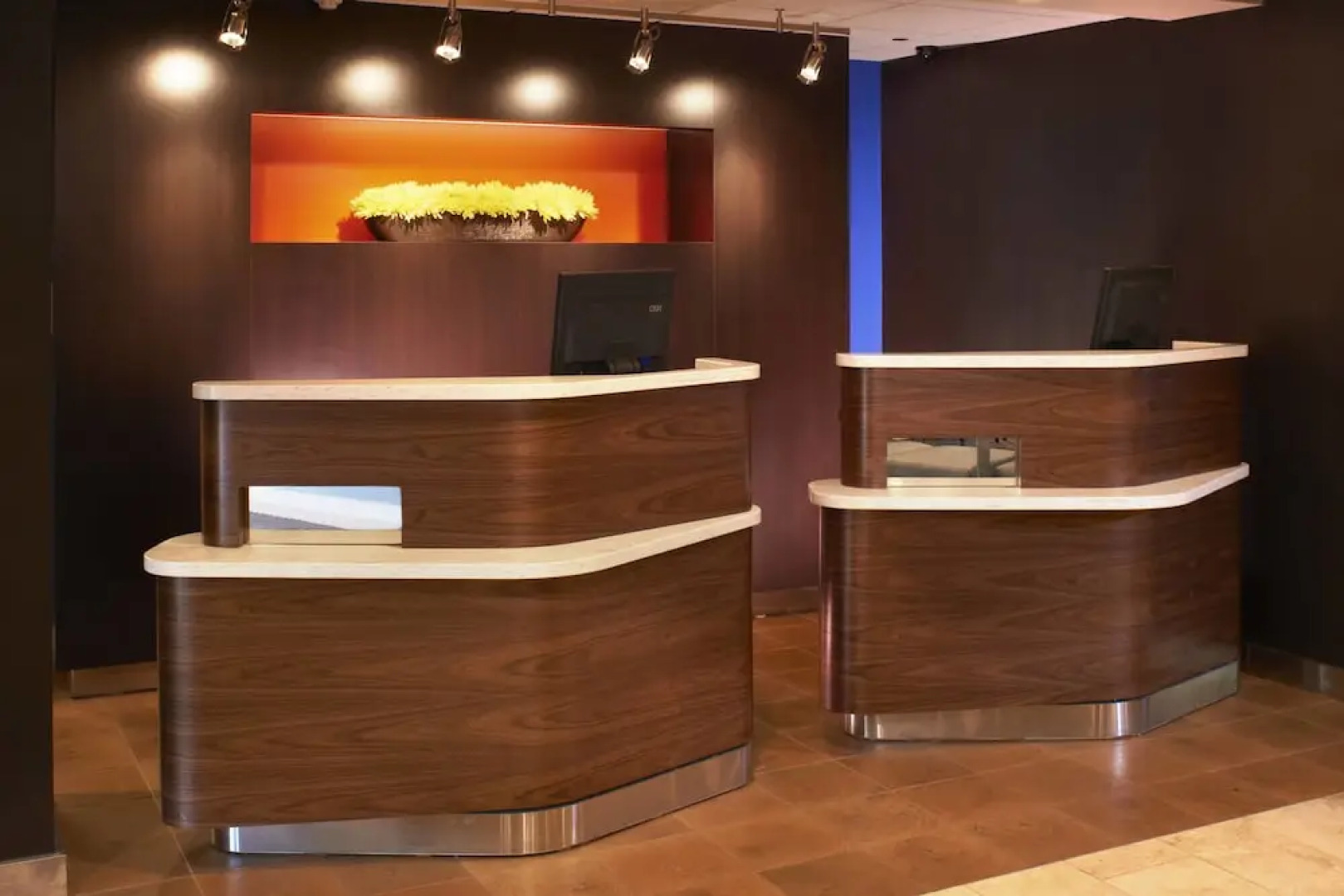 Courtyard Cleveland Independence