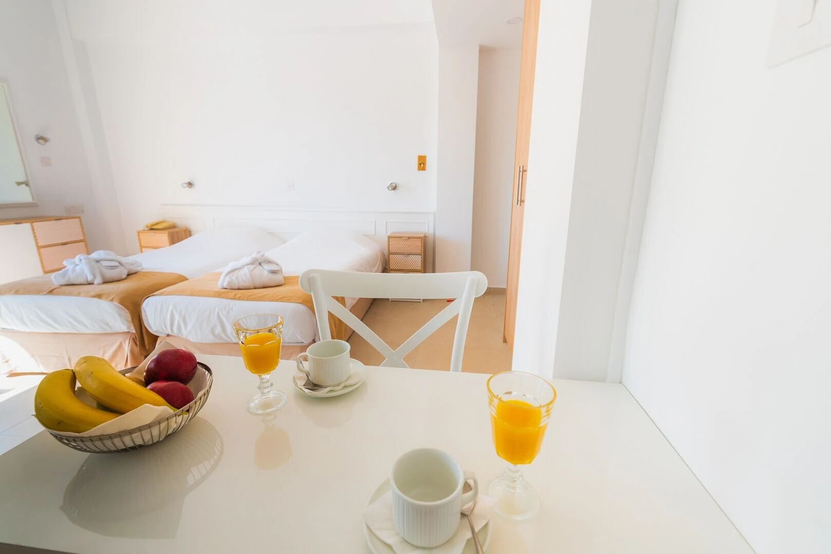 Chrielka Hotel Apartments