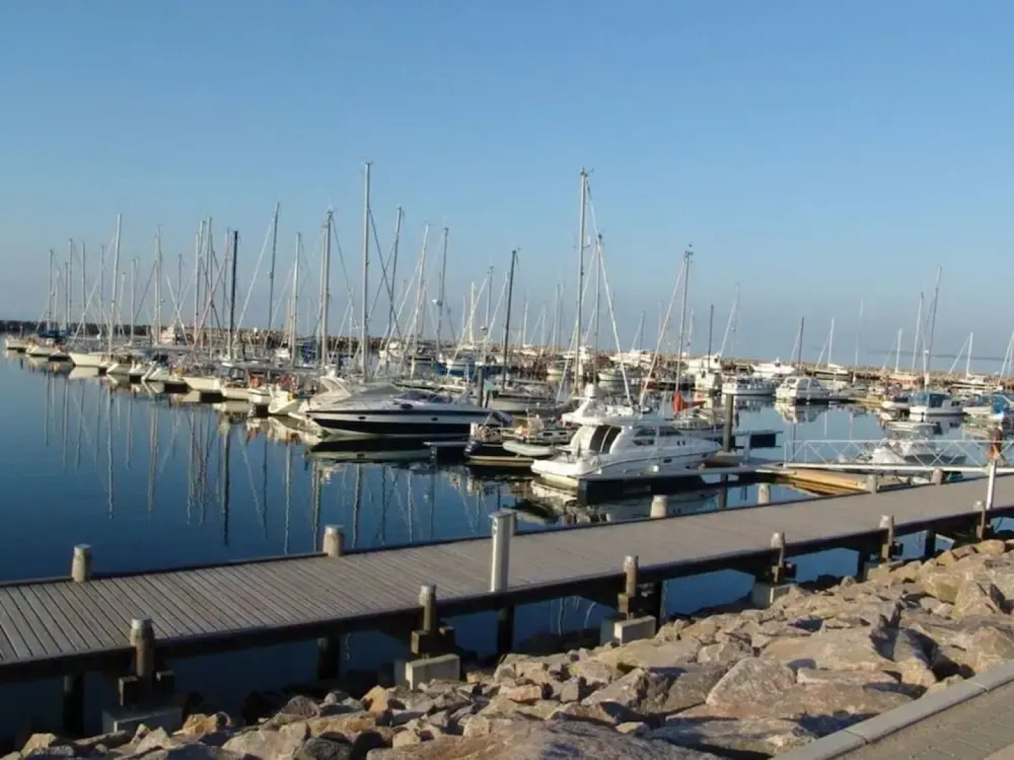 Lighthouse View Modern Retreat