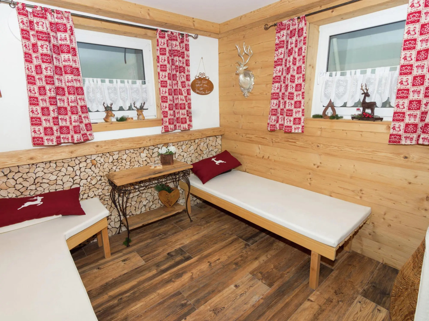 Quaint Holiday Home in Feldwies near Ski Area