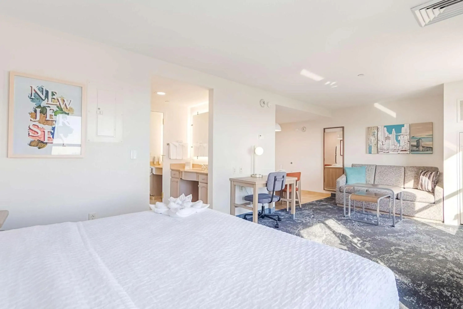 Homewood Suites by Hilton East Rutherford - Meadowlands