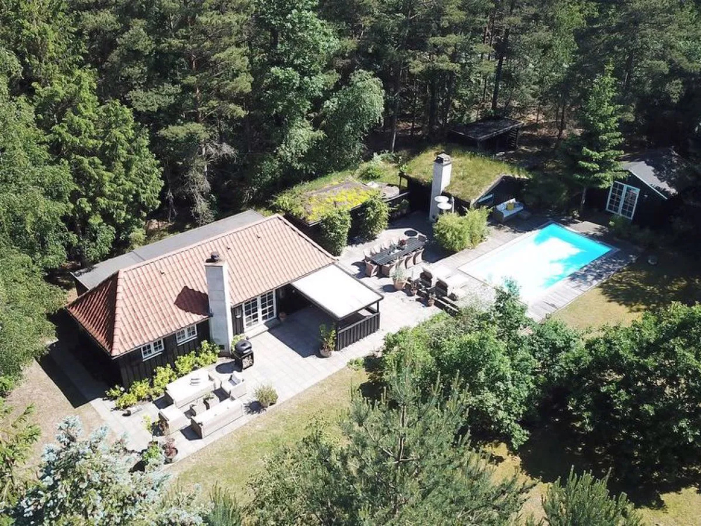 "Sheyla" - 2.6km from the sea in Sealand