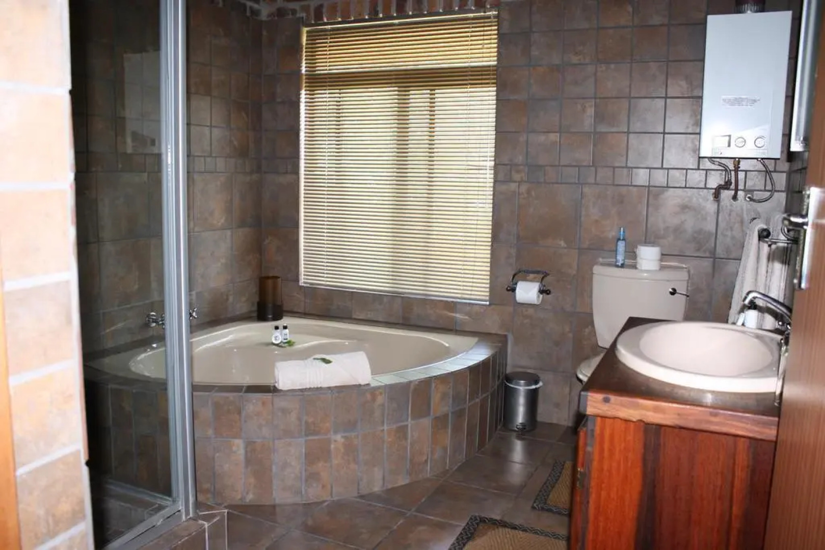 Gomo Gomo Game Lodge