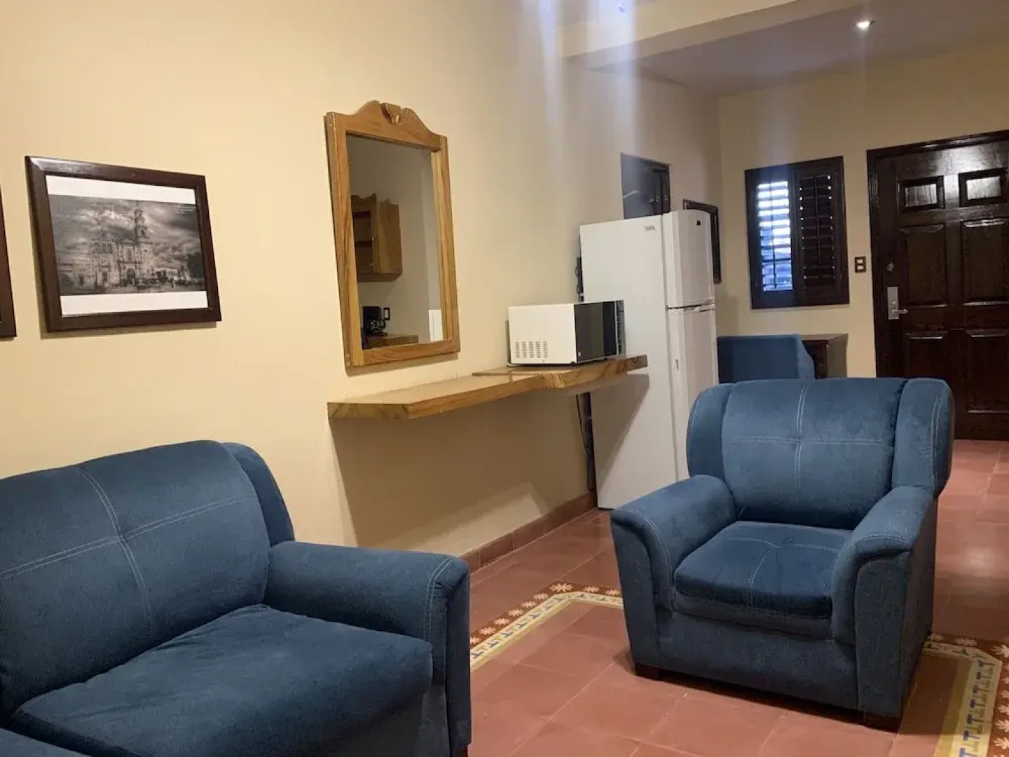 Zapata Hotel y Plaza