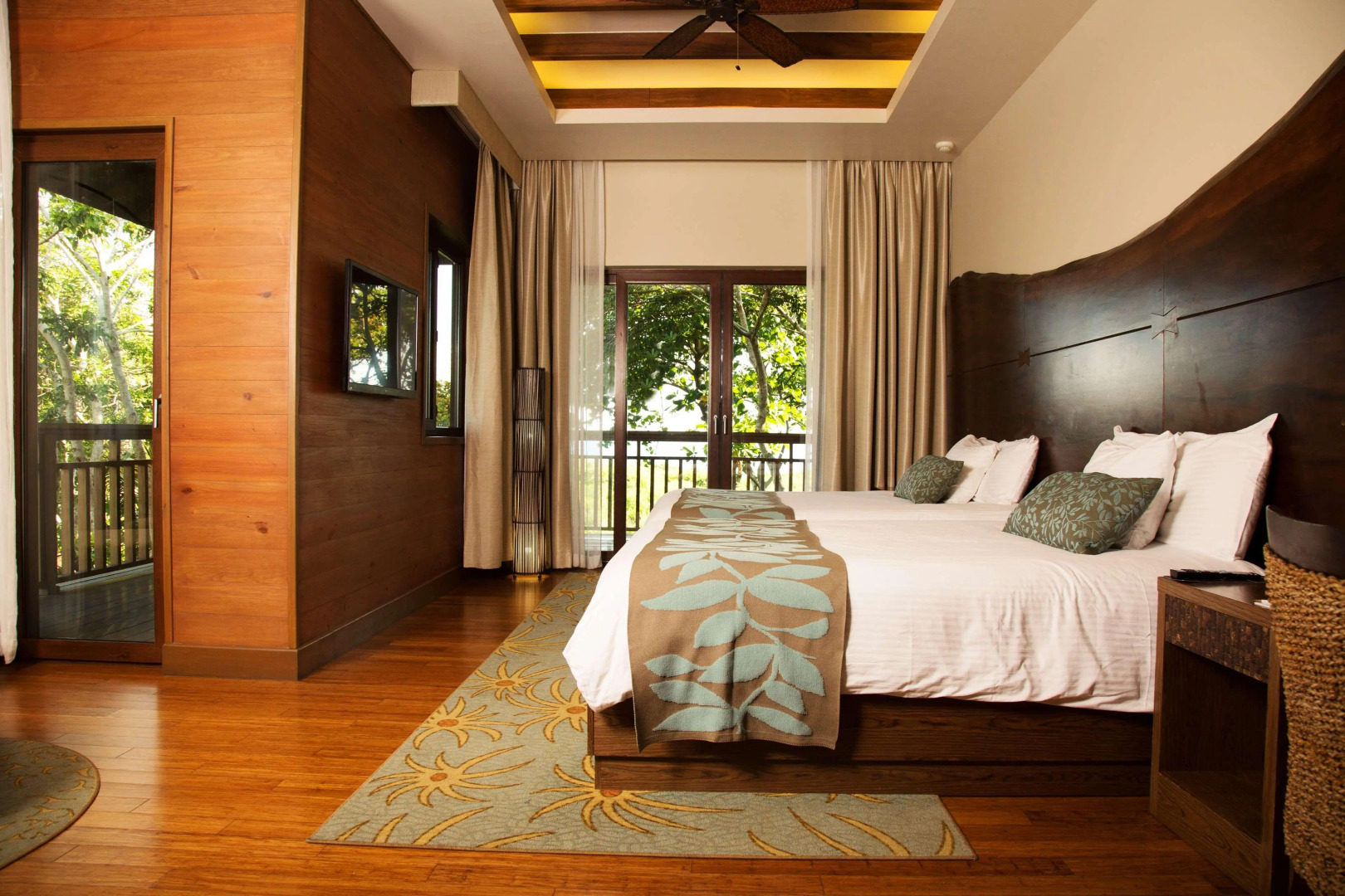 Indura Beach & Golf Resort, Curio Collection by Hilton