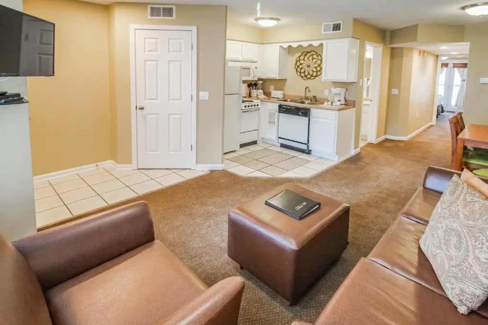 Surrey's Carriage Place Resort