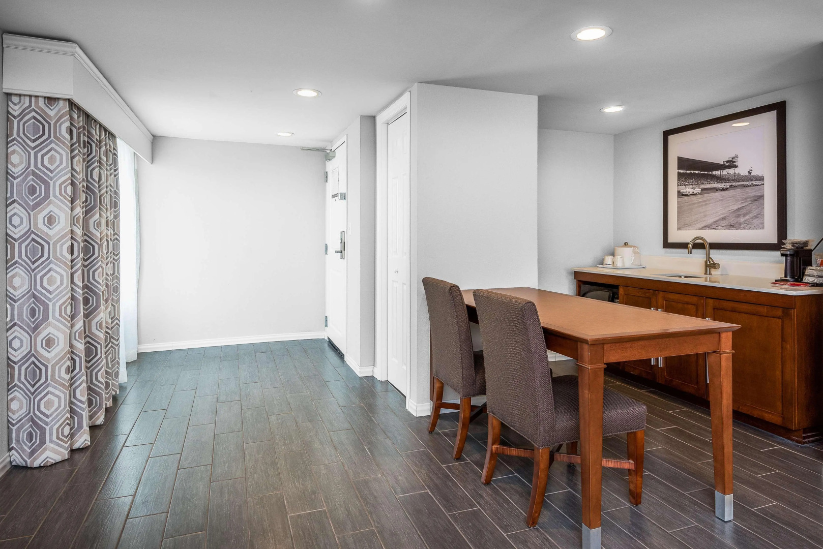 Hampton Inn & Suites Florence Center