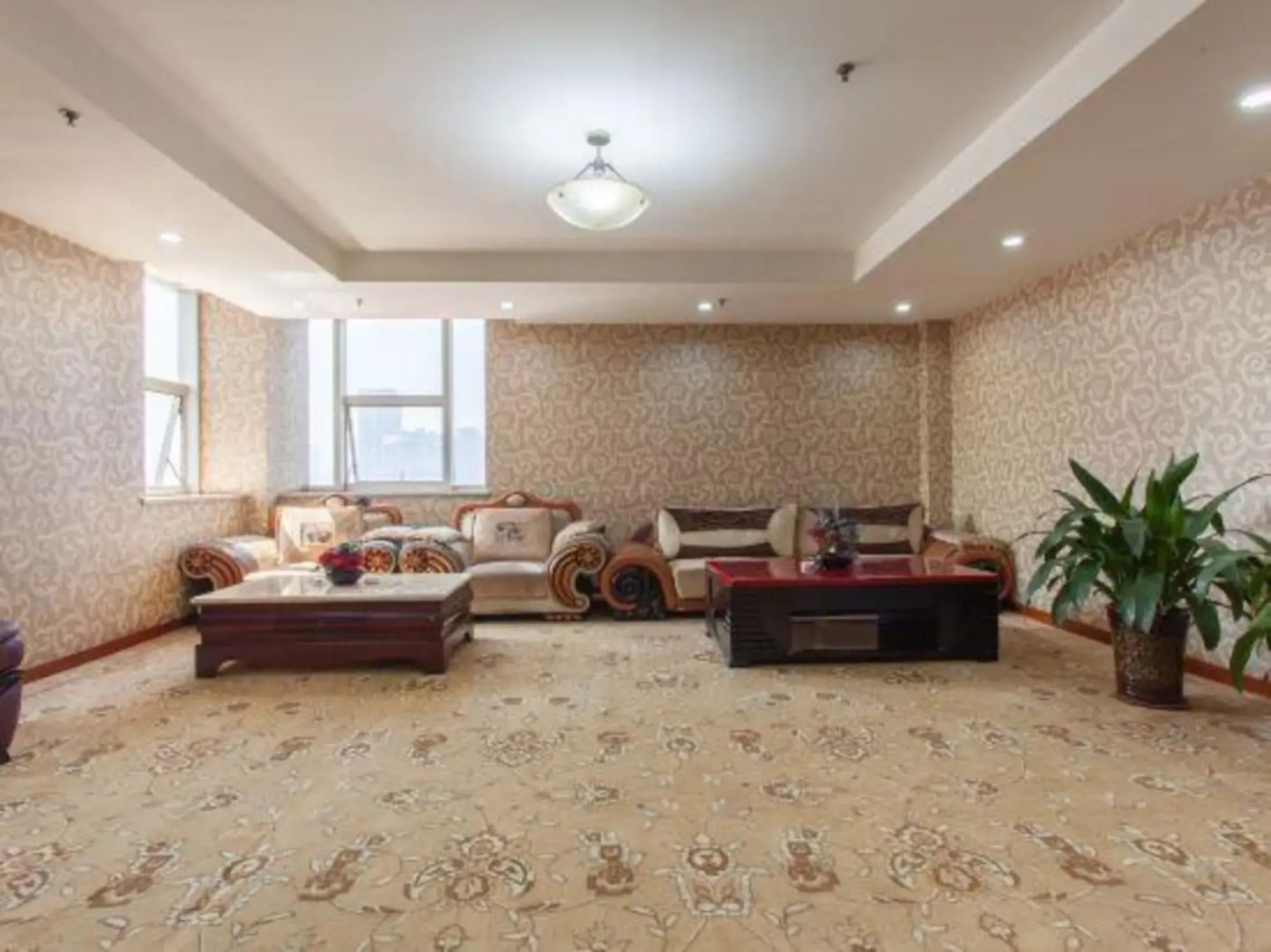 Jin Yuan Hotel