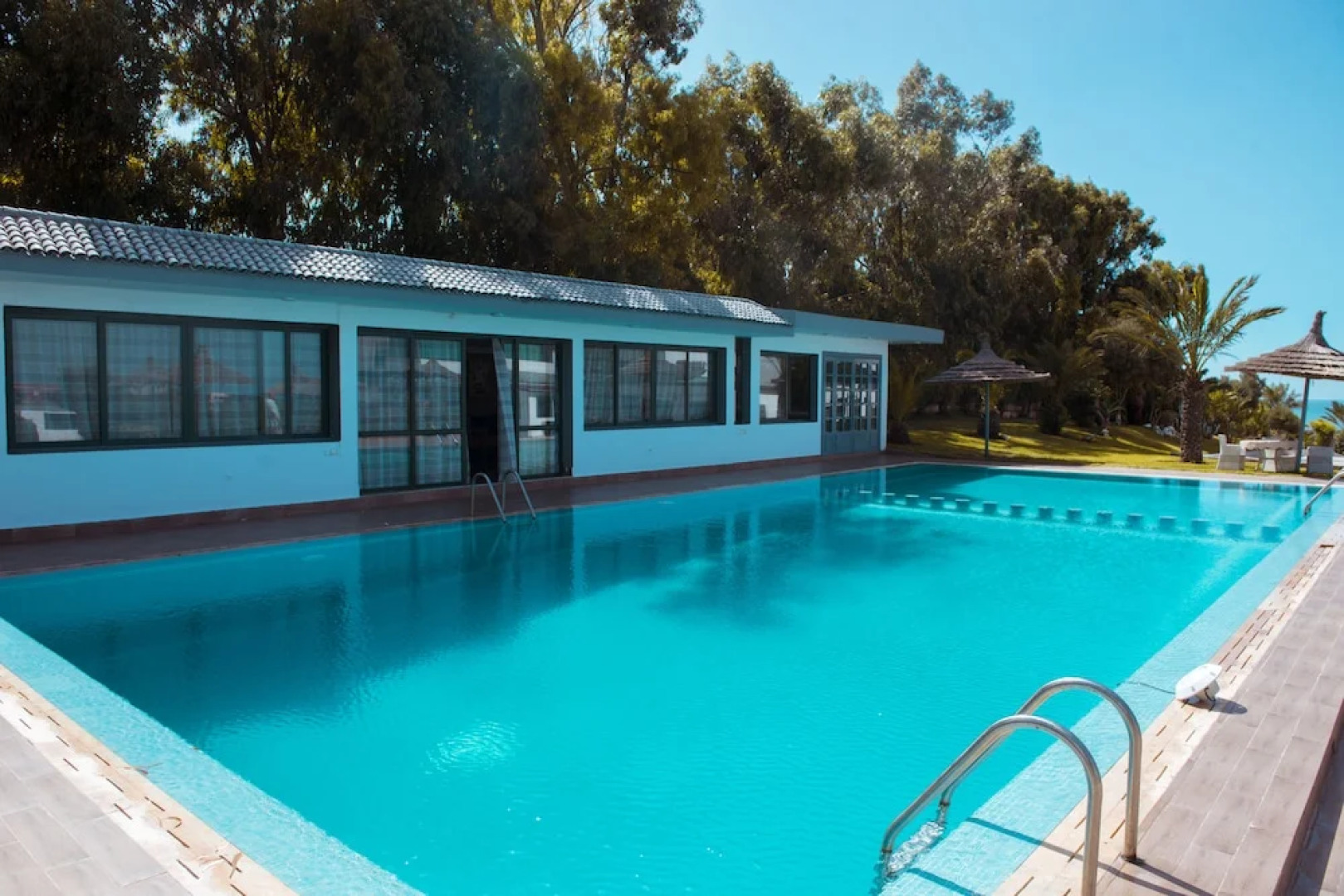 Park Regency Suite Hotel