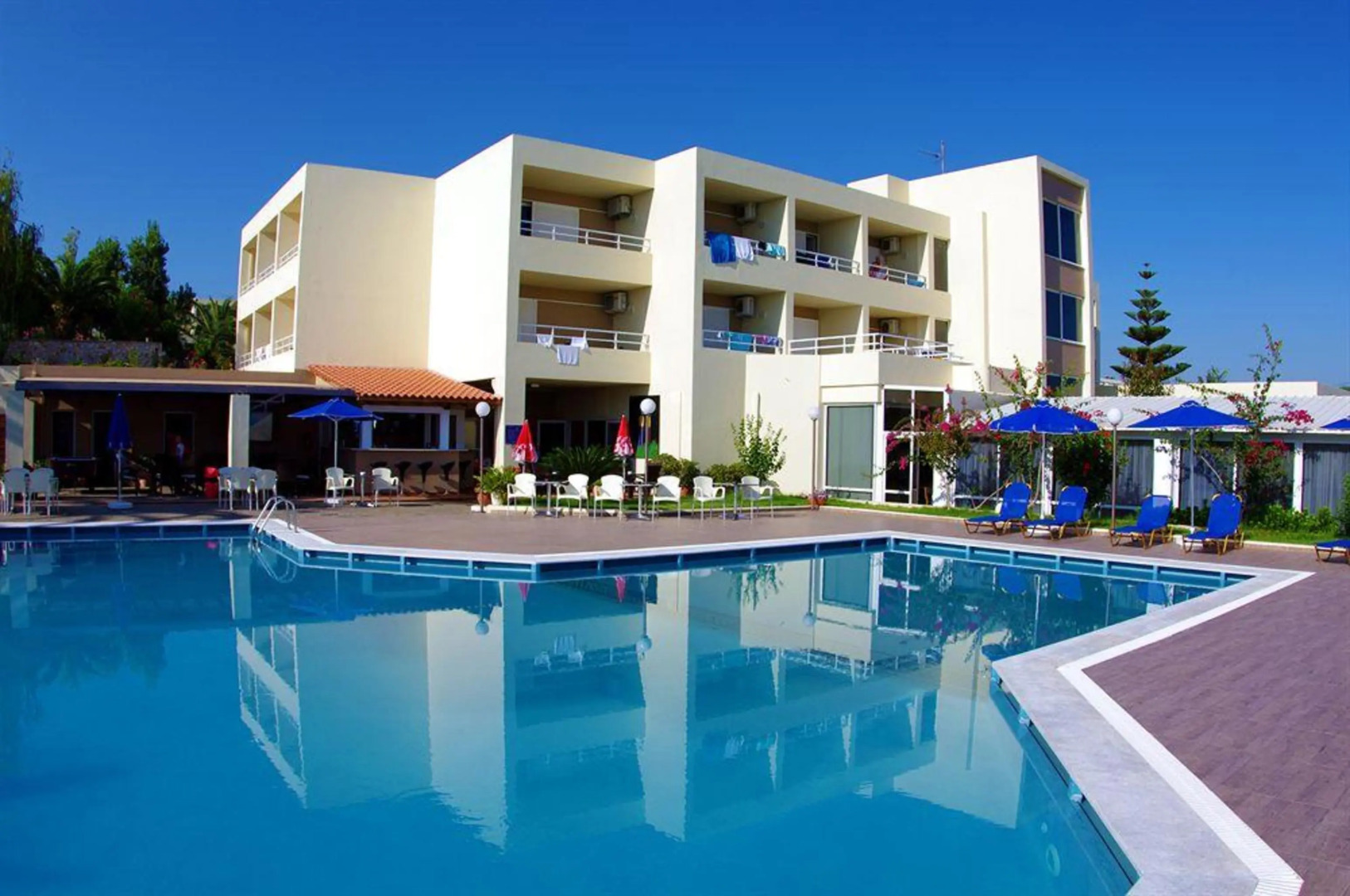 Eleftheria Hotel