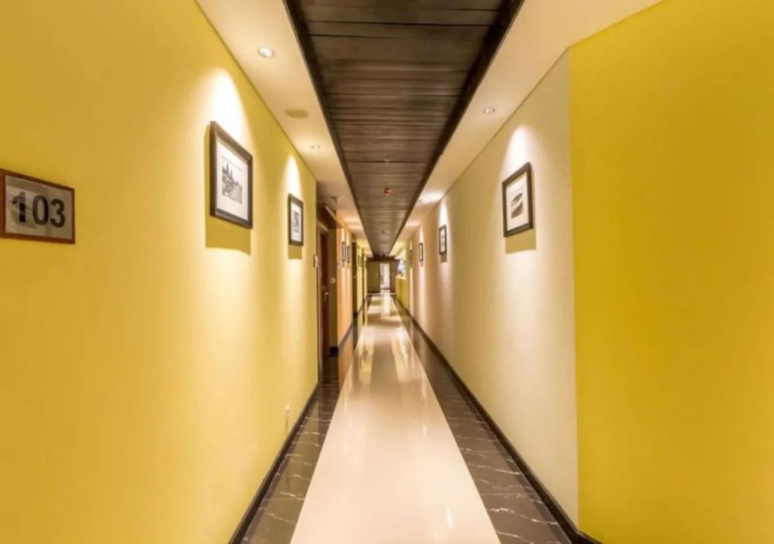 Kutabex Beach Front Hotel