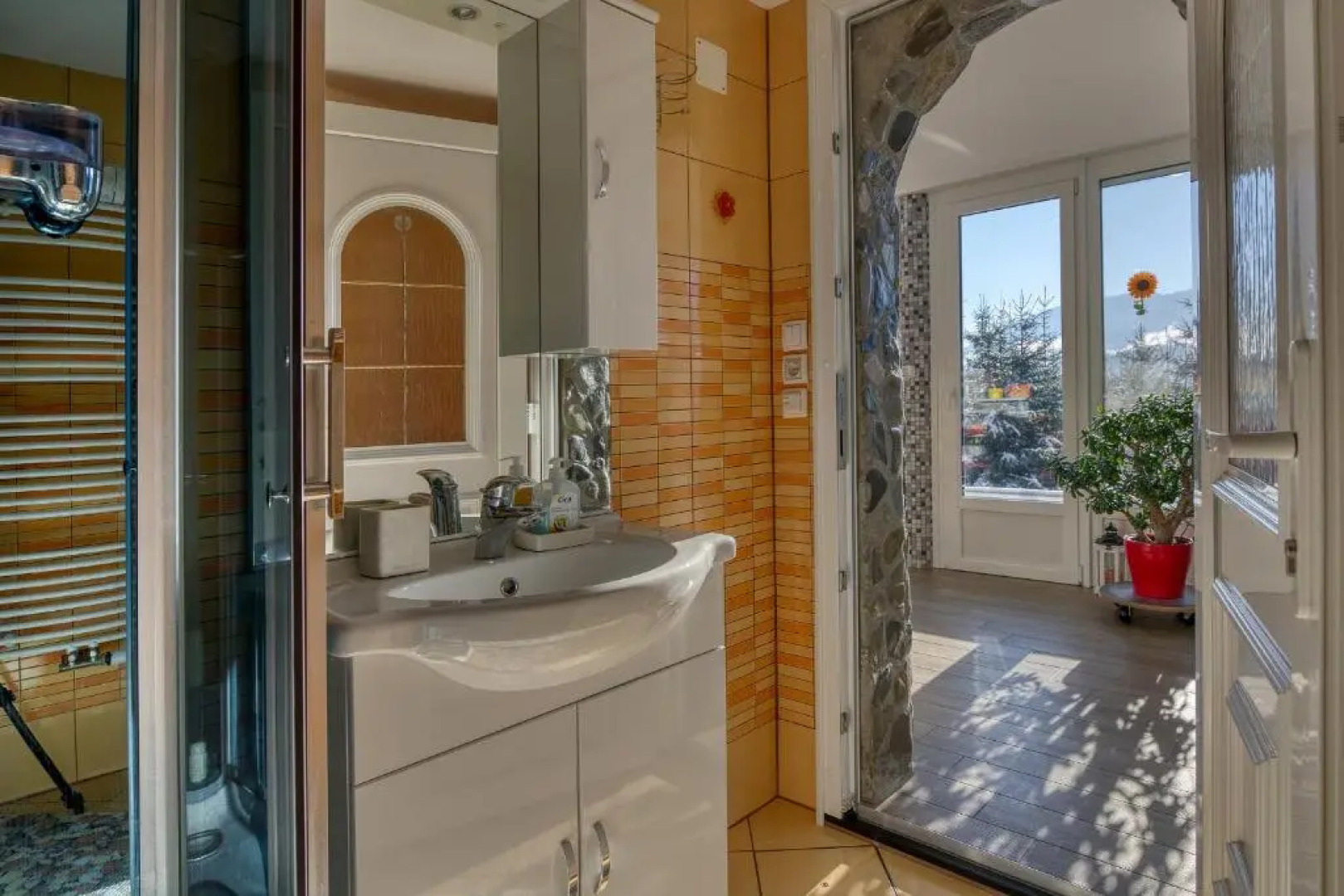 Bonidesa House With Whirlpool