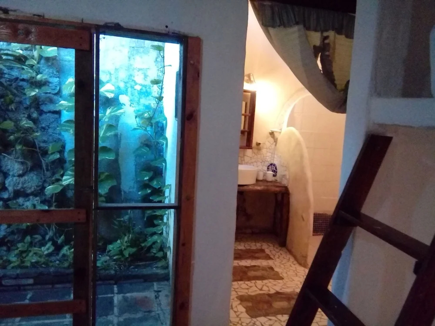 Hotel La Tora