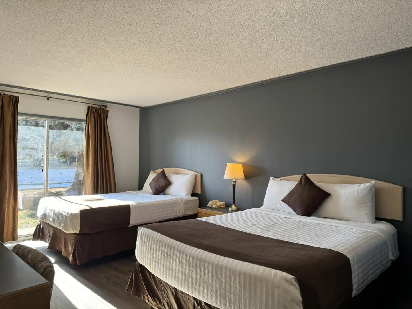 Divya Sutra Plaza and Conference Centre, Vernon, BC