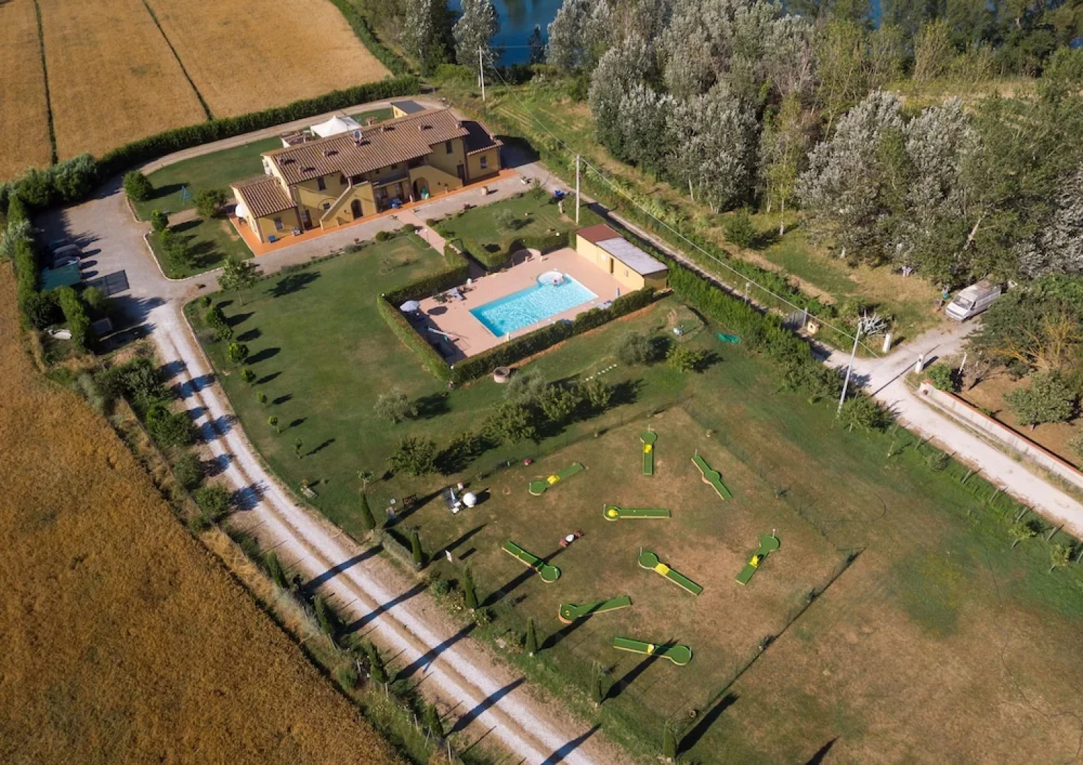 Glicine Apartment, No Kids Farmhouse up to 5 Adults