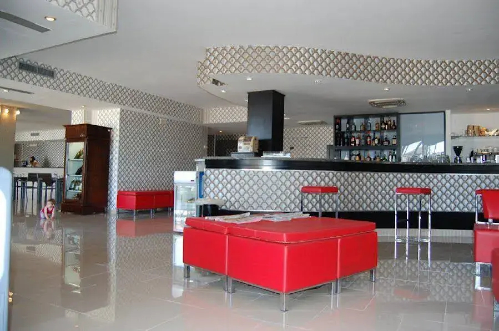 Majestic Luxury Hotel Spa & Beach