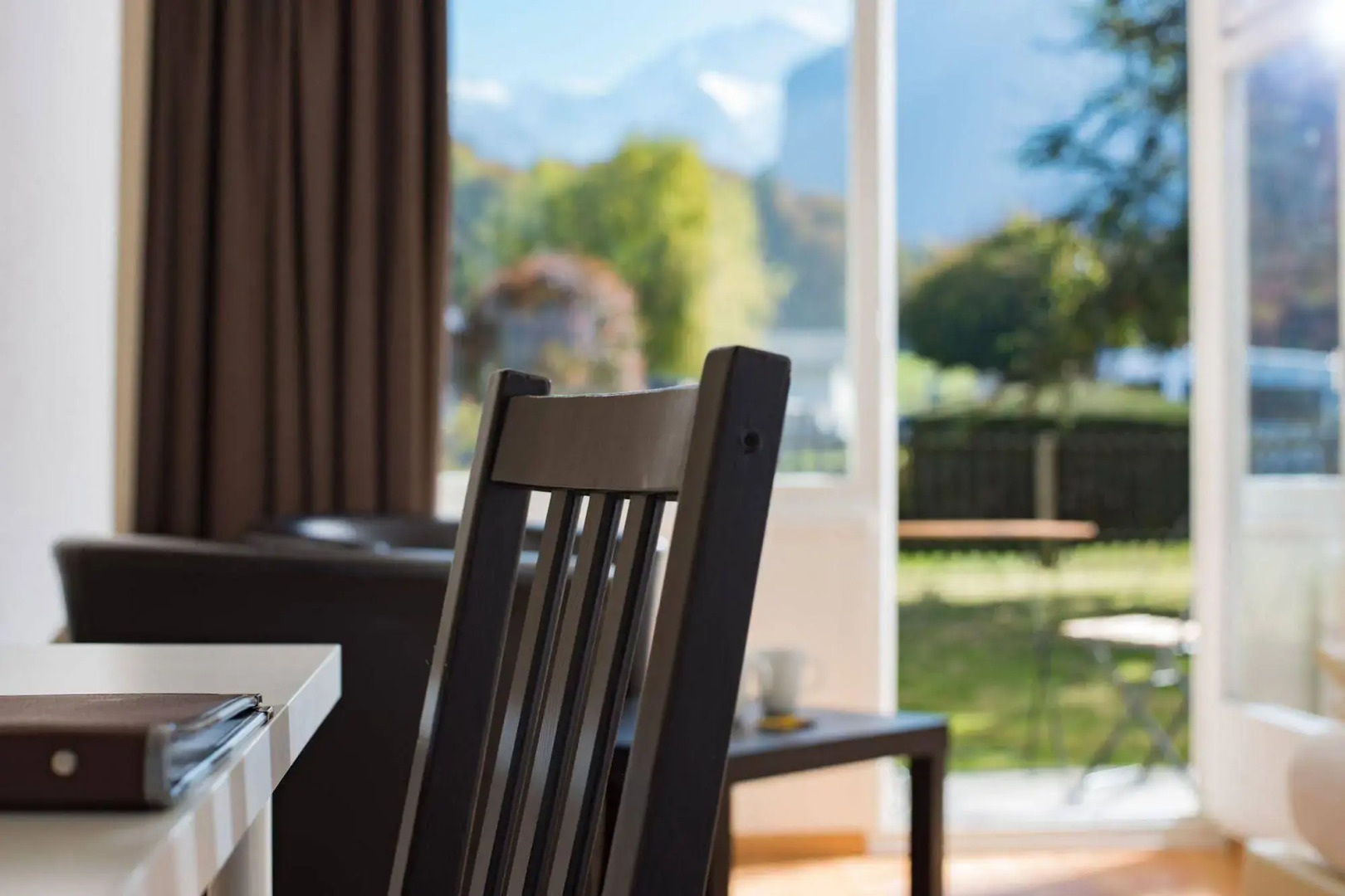 Jungfrau Hotel Annex Alpine Inn