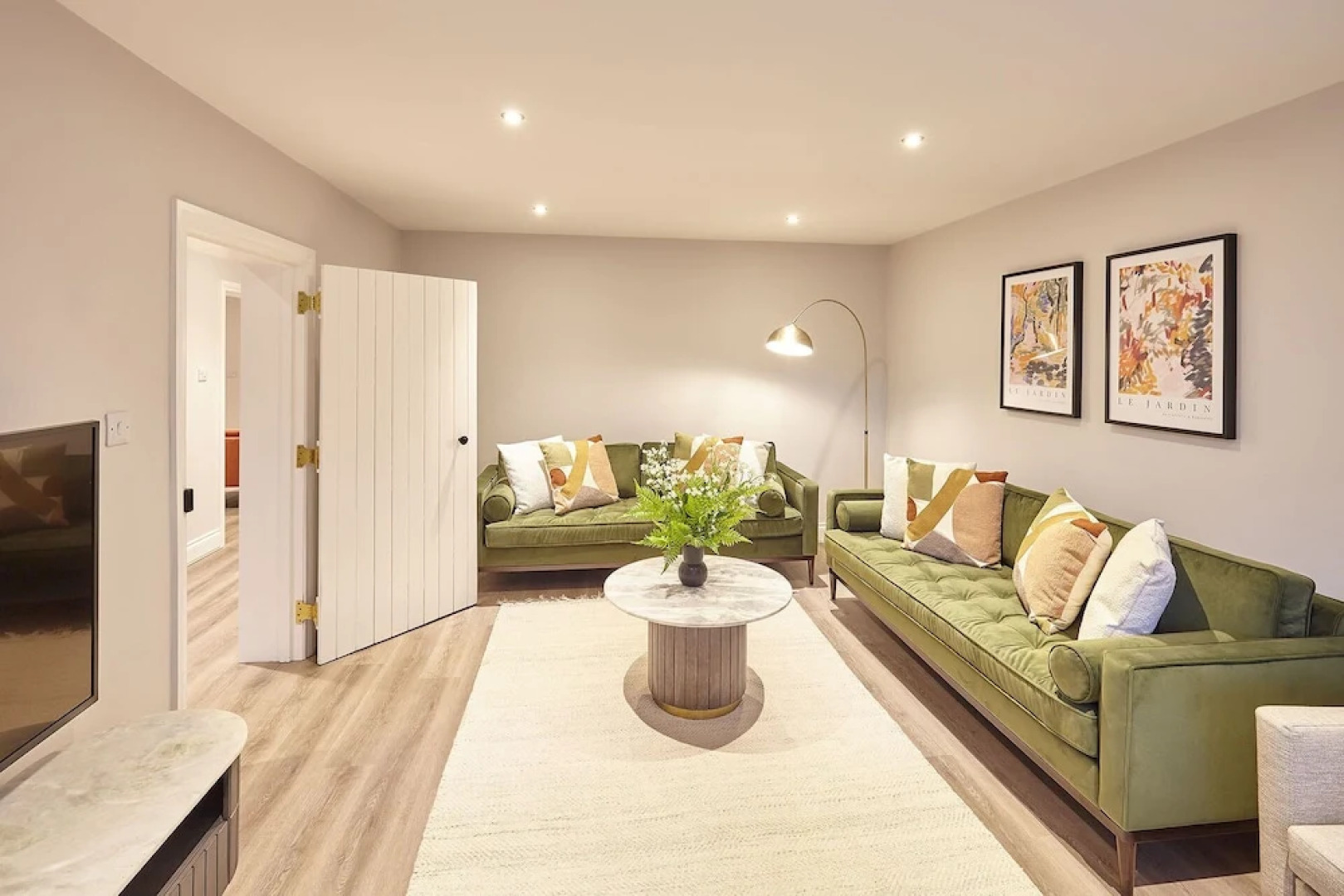 Host Stay Graham House