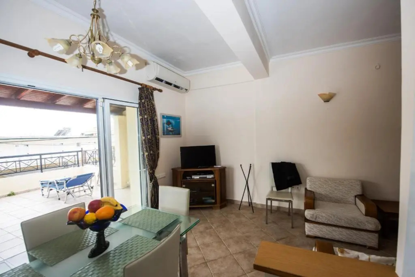 Pantelis Apartments