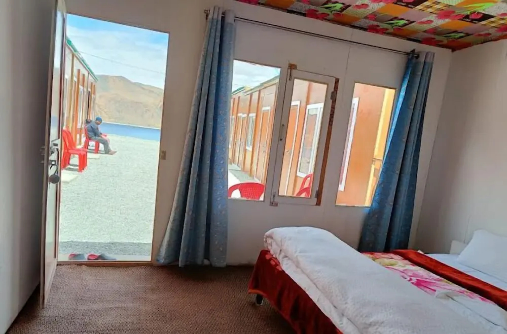 Blue Chill Cottage Pangong