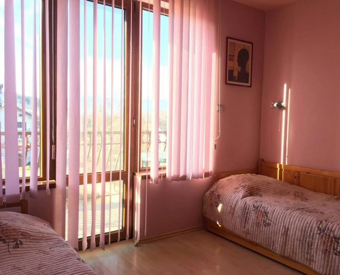 Ilona House