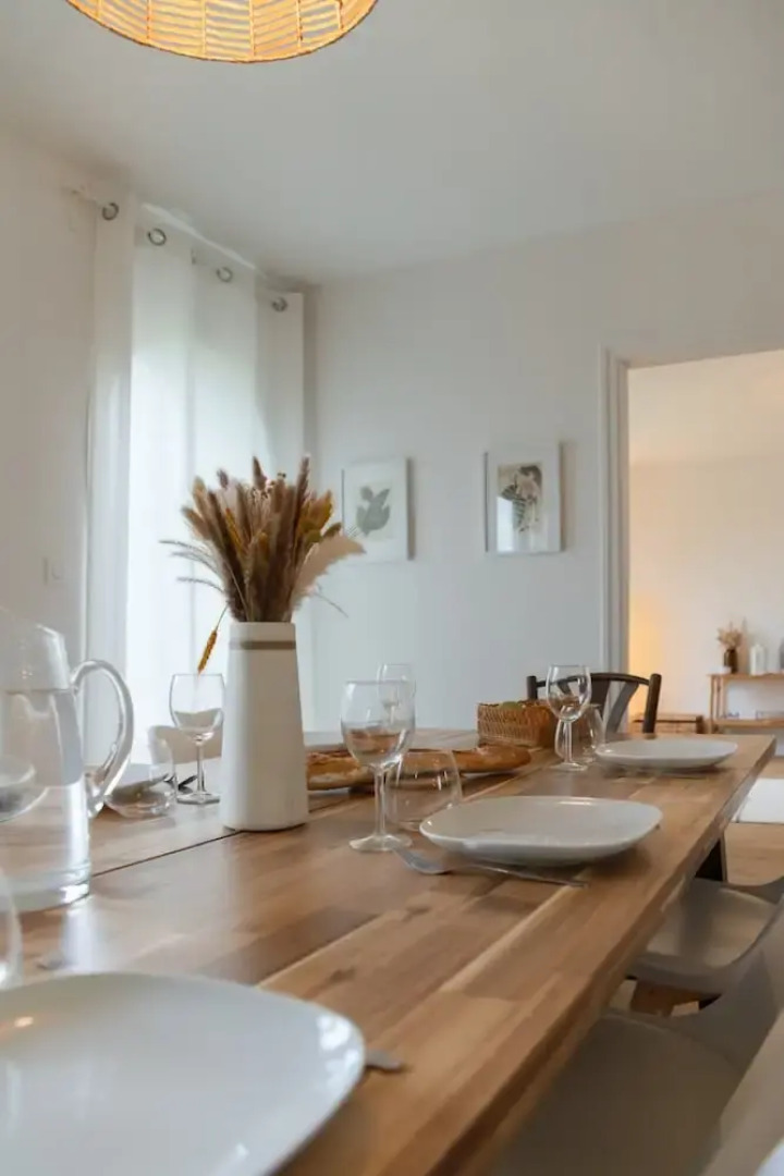 Pretty House on the Edge of the Gr34 Near the sea