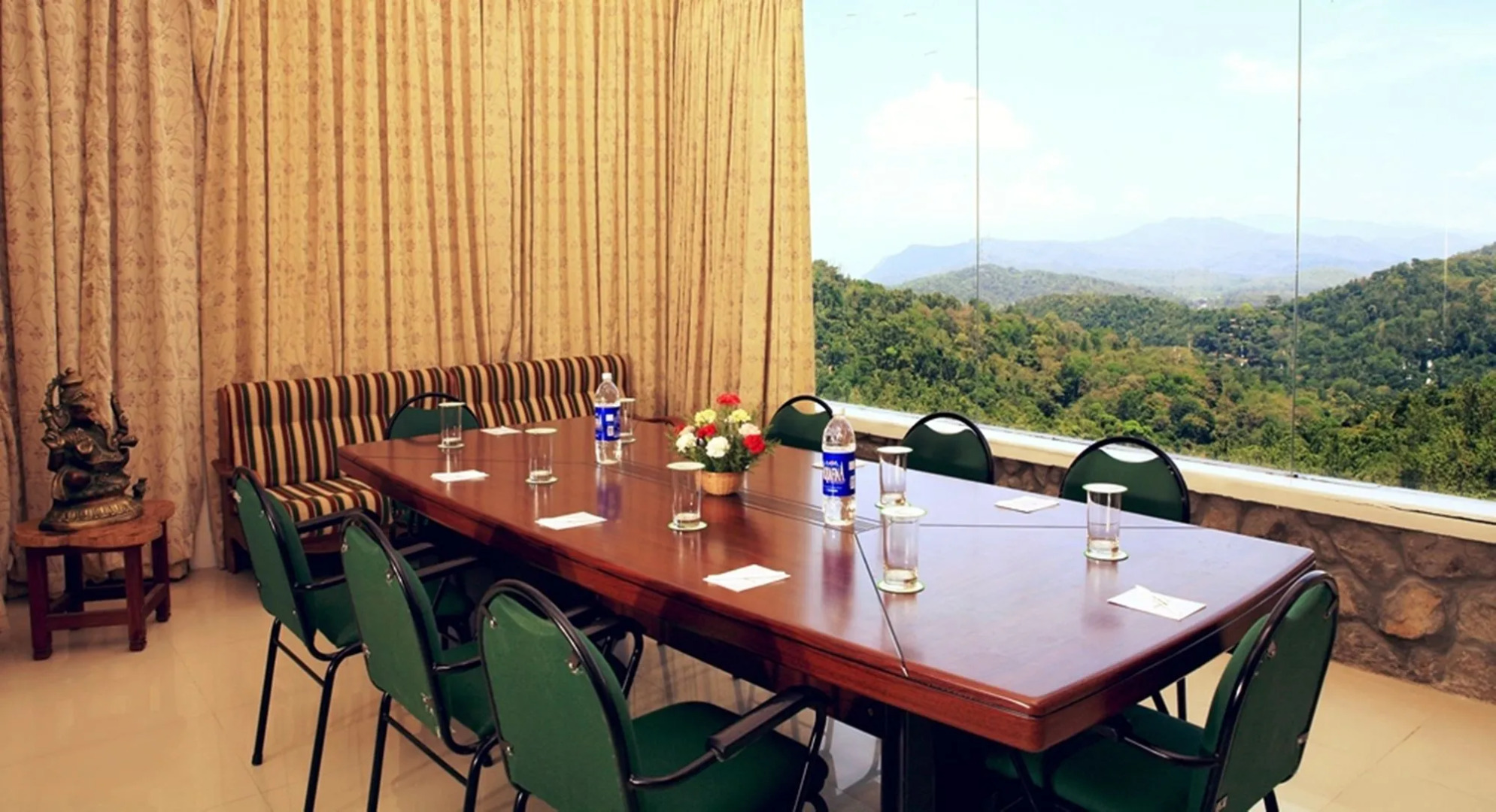 Oxygen Resorts Wild Corridor