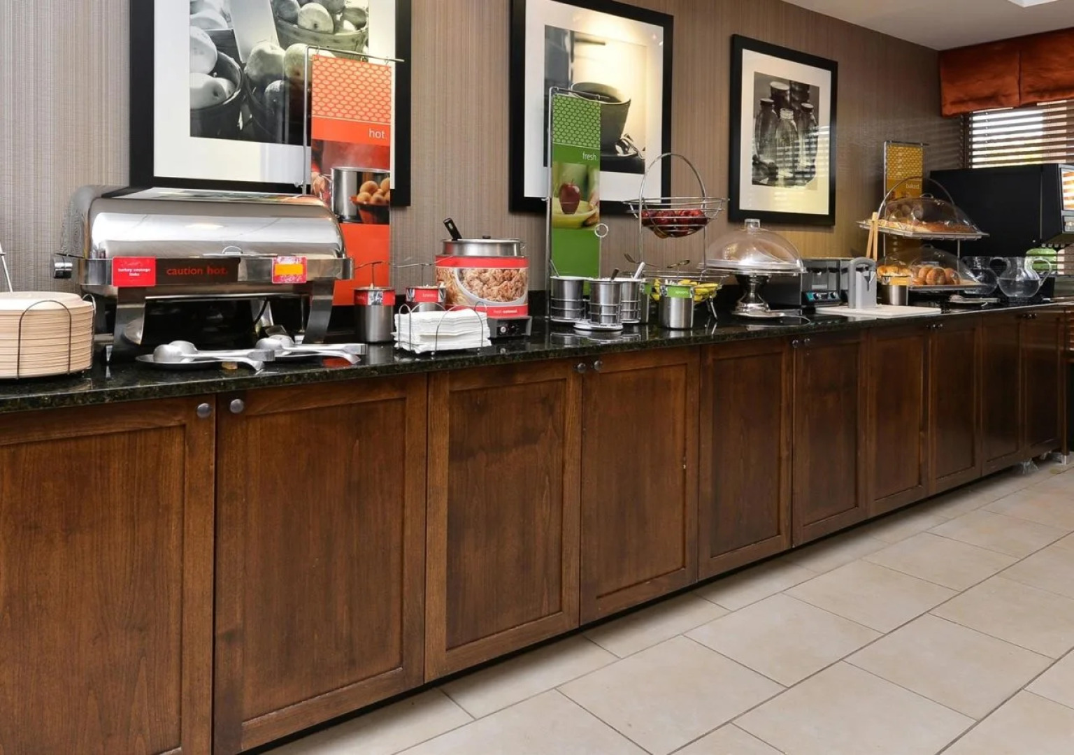 Hampton Inn Chicago-Carol Stream