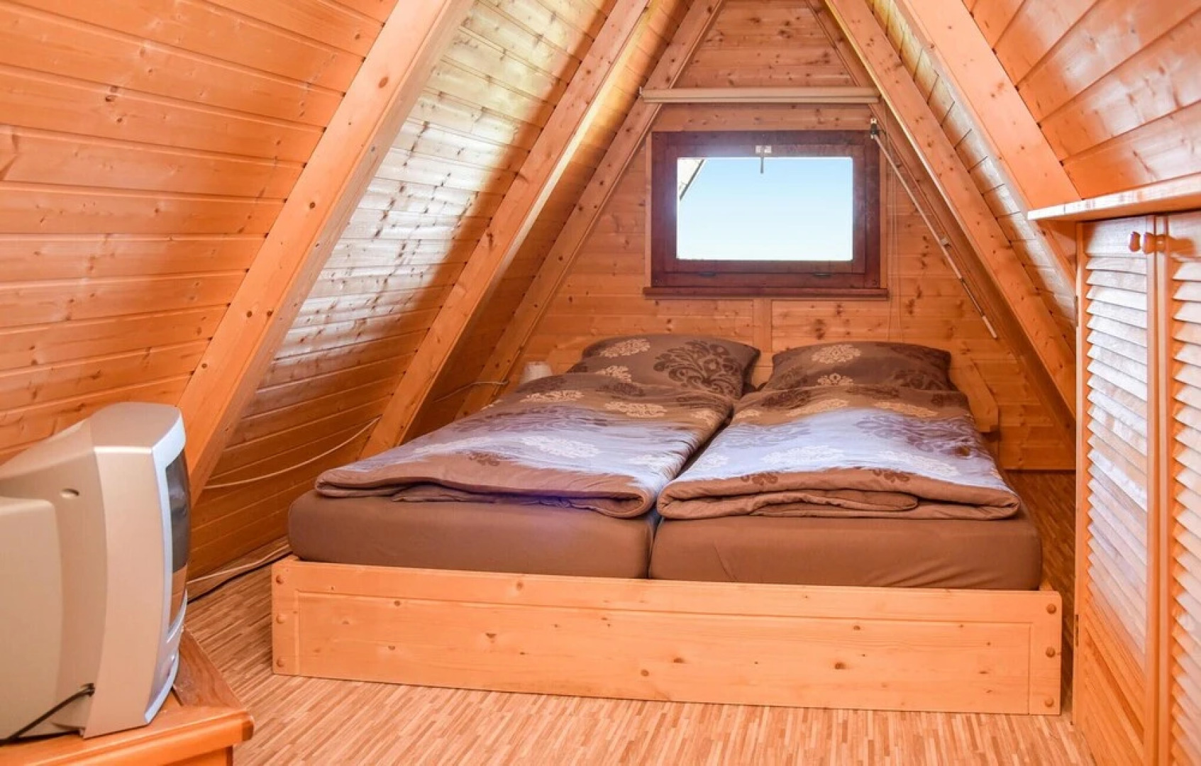 Amazing Home in Goldlauter-heidersbach With 1 Bedrooms, Sauna and Wifi