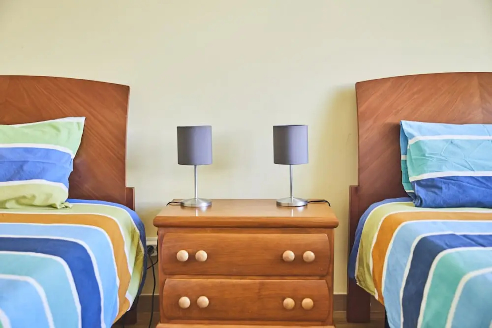 2 Bedroom Apartment Sol de Linda-a-Velha