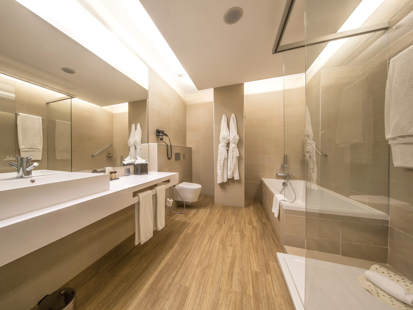 Jupiter Lisboa Hotel – Rooftop & Spa