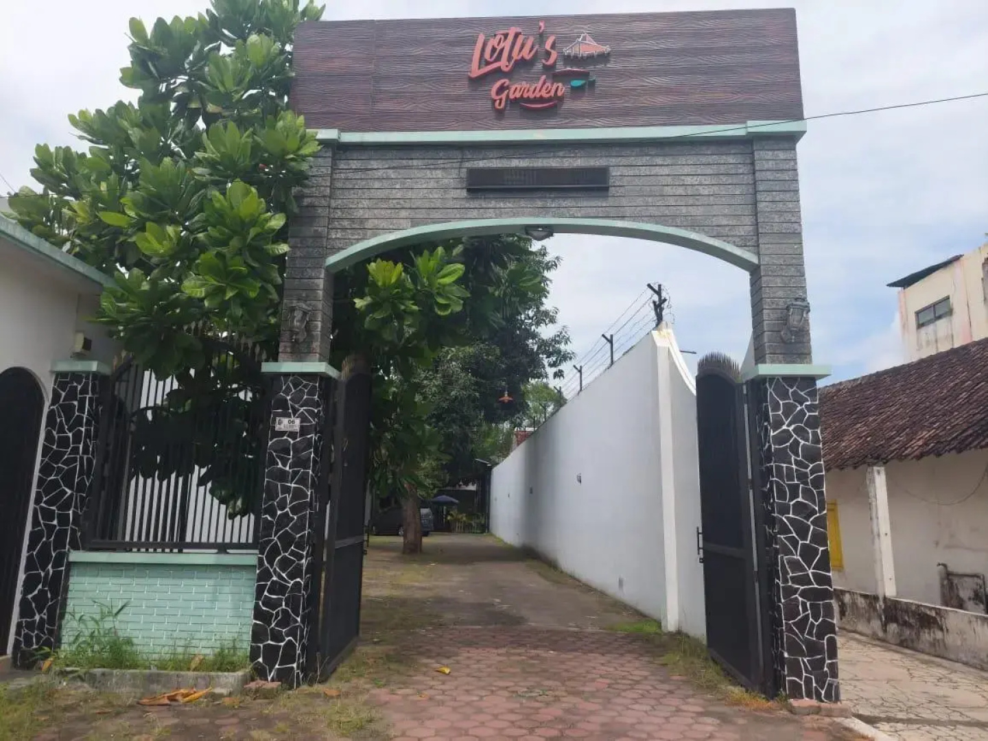 Collection O 90961 Lotu's Garden Syariah