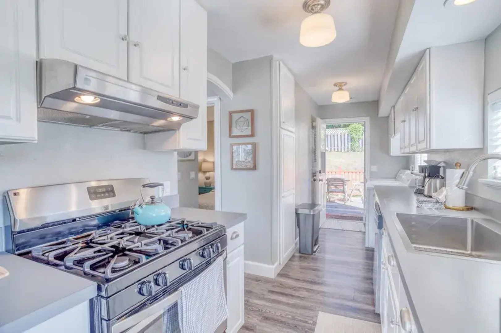 Depoe Bay Whalehouse