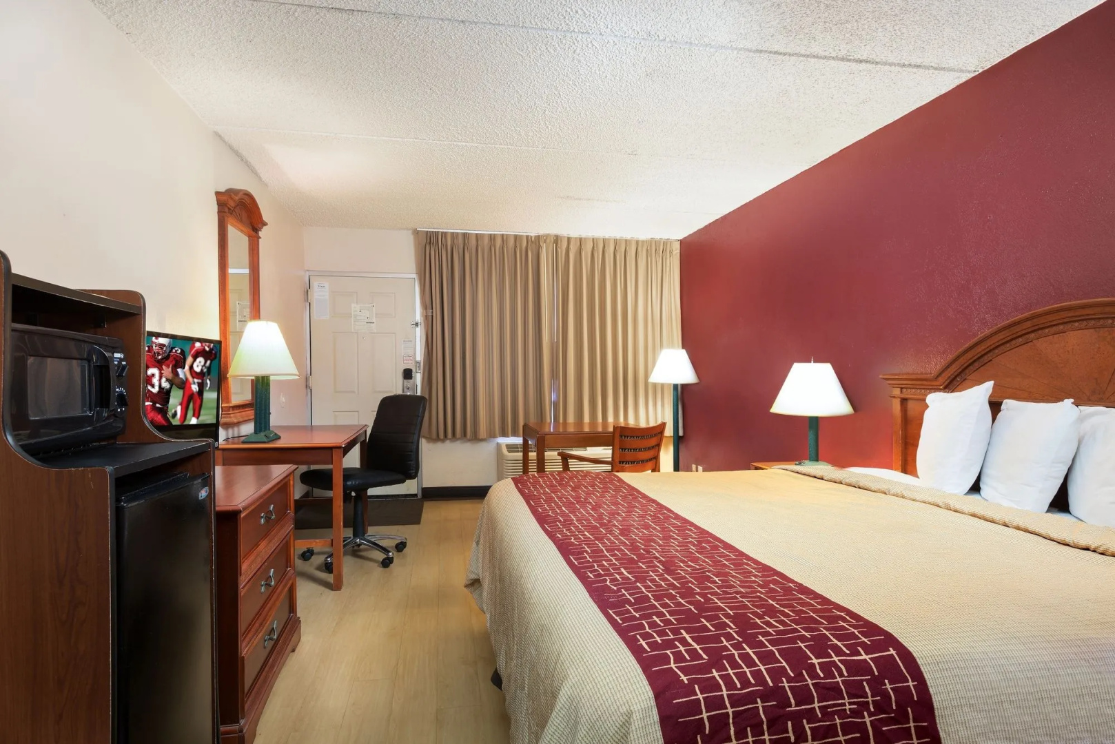 Clarion Pointe Galveston - Beachfront