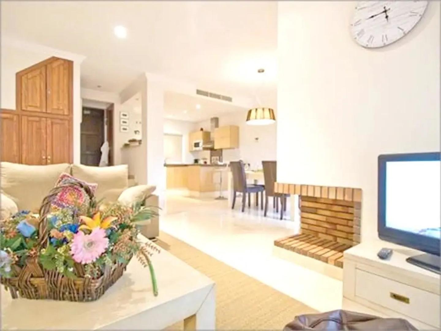 House With 2 Bedrooms in Arcos de la Frontera, With Wonderful Mountain View, Pool Access, Furnished Garden - 60 km From the Beach