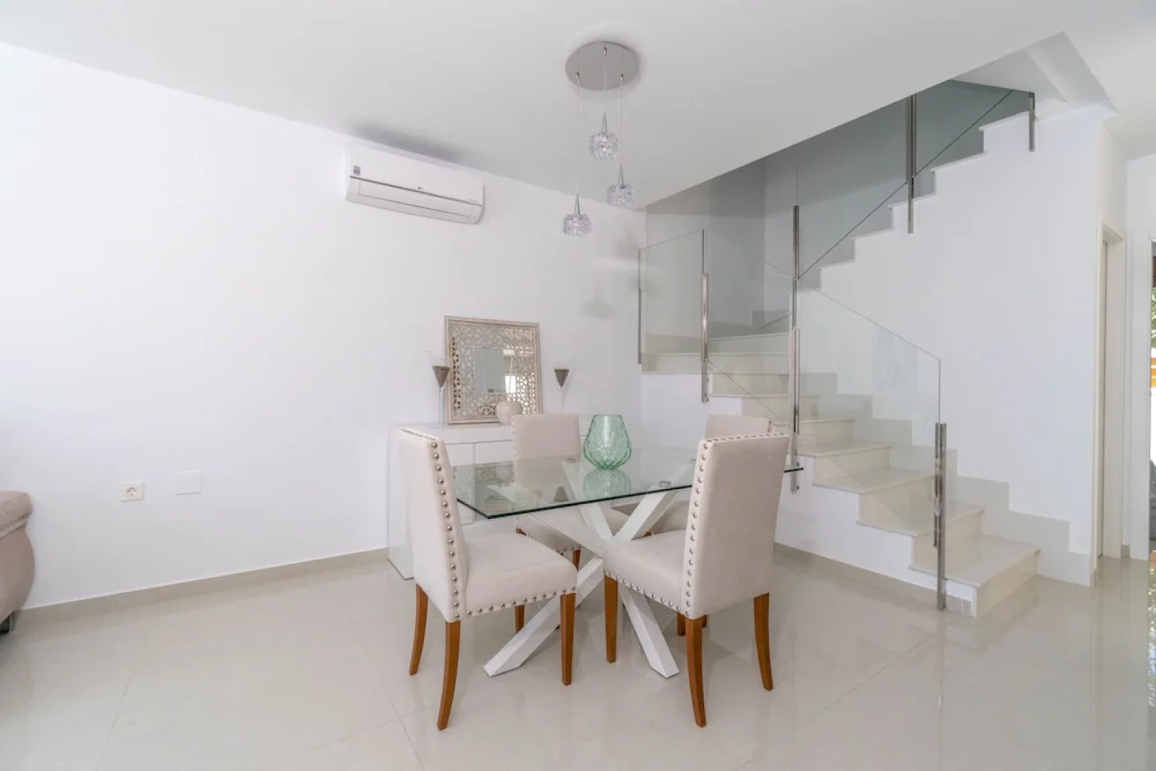 Villa Bennecke Tekla