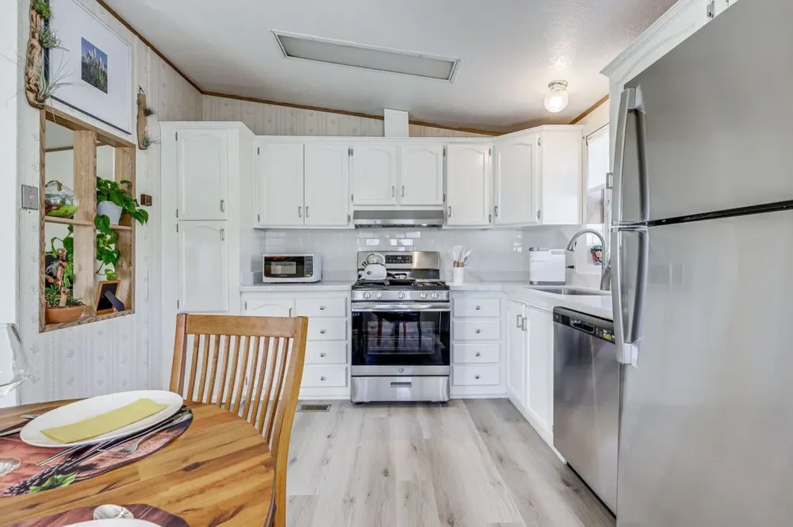 Charming Petaluma Cottage w/ Grill Near Wineries