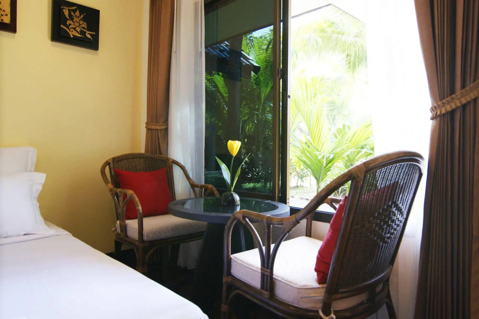 Laluna Hotel & Resort