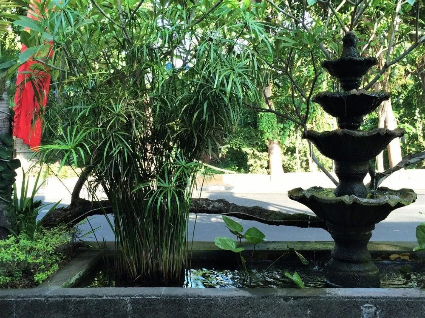 Cempaka Lovina Hotel