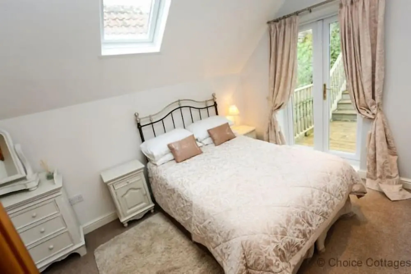 Braunton April Cottage 3 Bedrooms