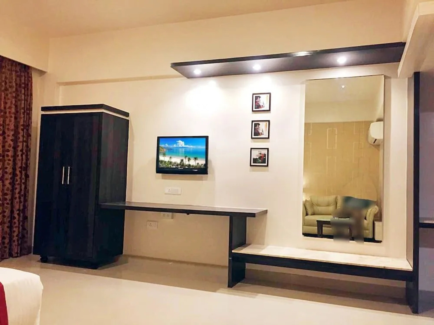 Sai International Hotel