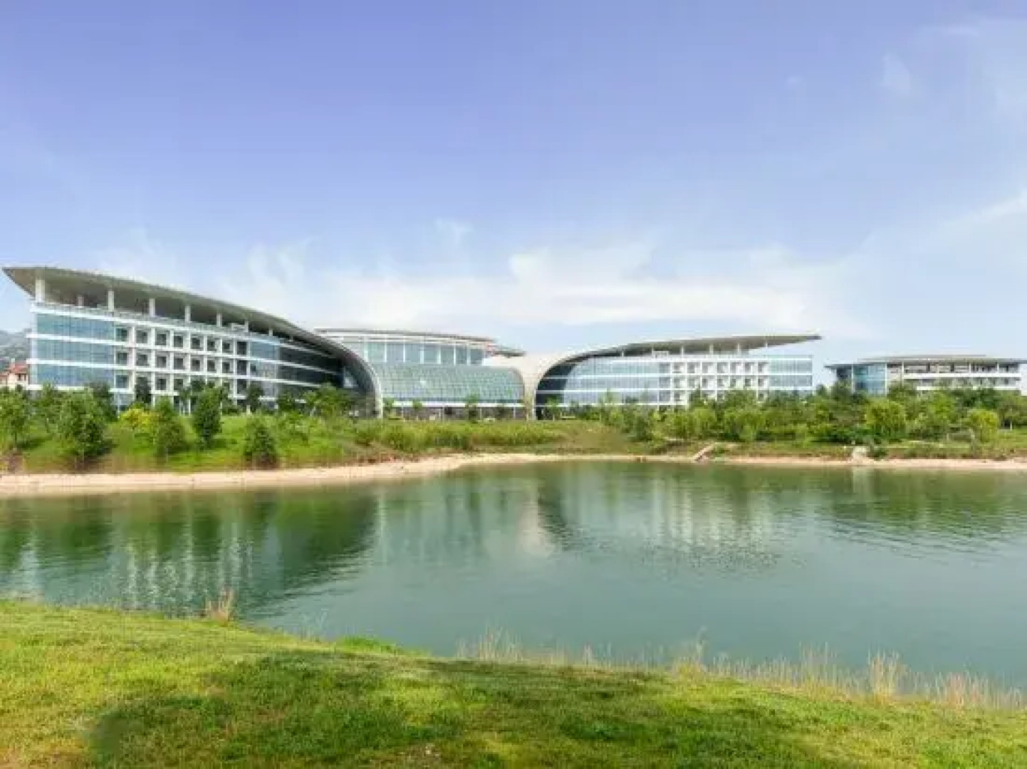 Wei Select Xueye Hotel