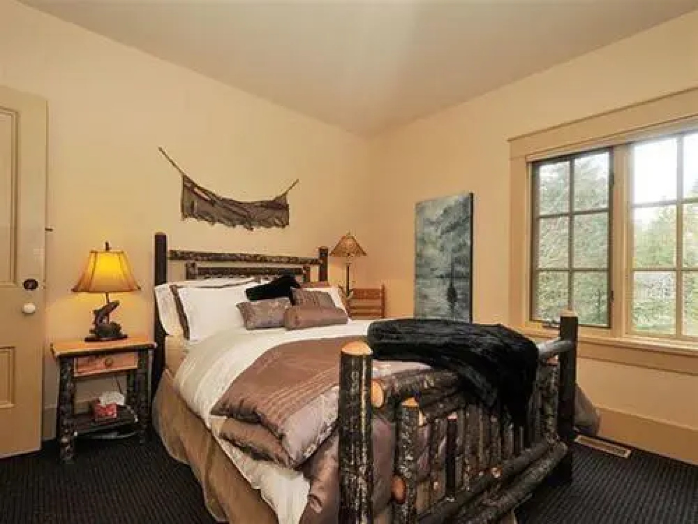 Dragonfly Dock Bed and Breakfast