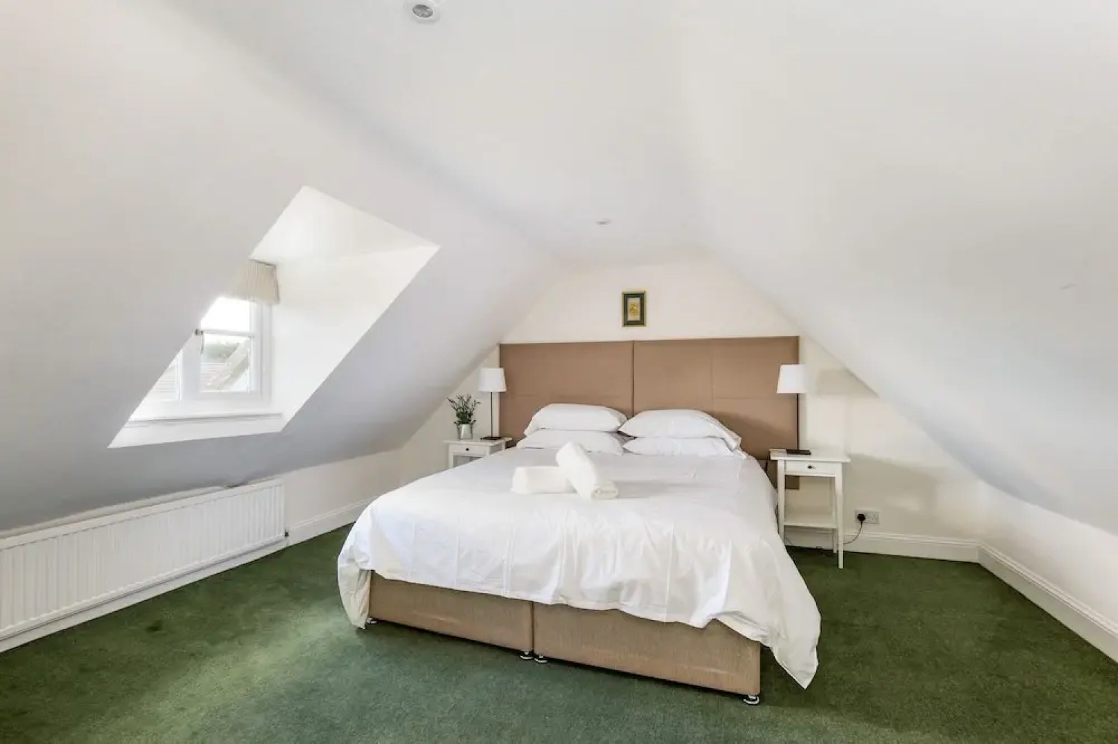 Rustic Cotswolds Farmhouse by Burford