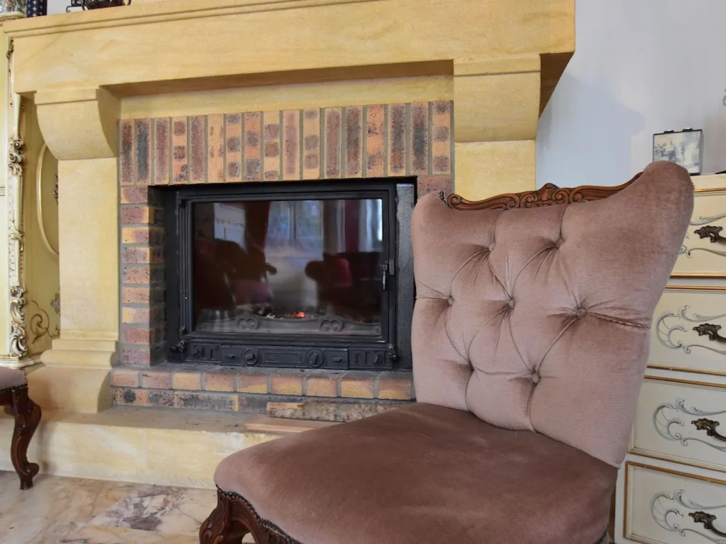 Beautiful Villa with Tennis Court in Dordogne, France