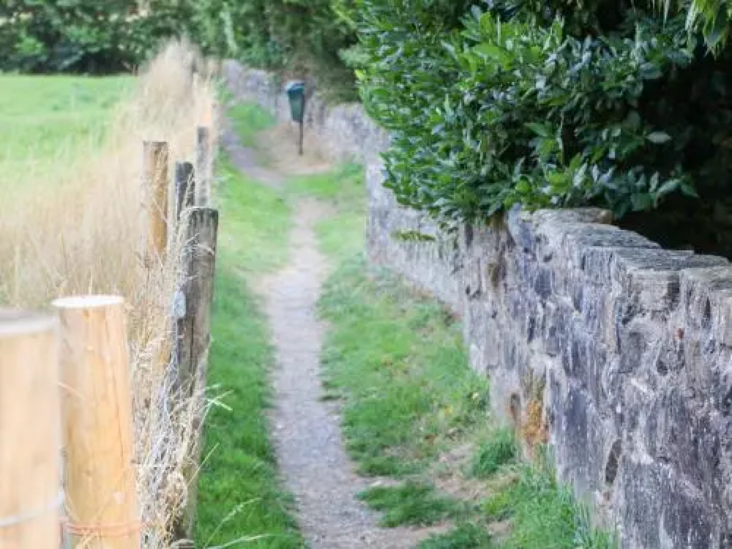 3 Brookside Cottages