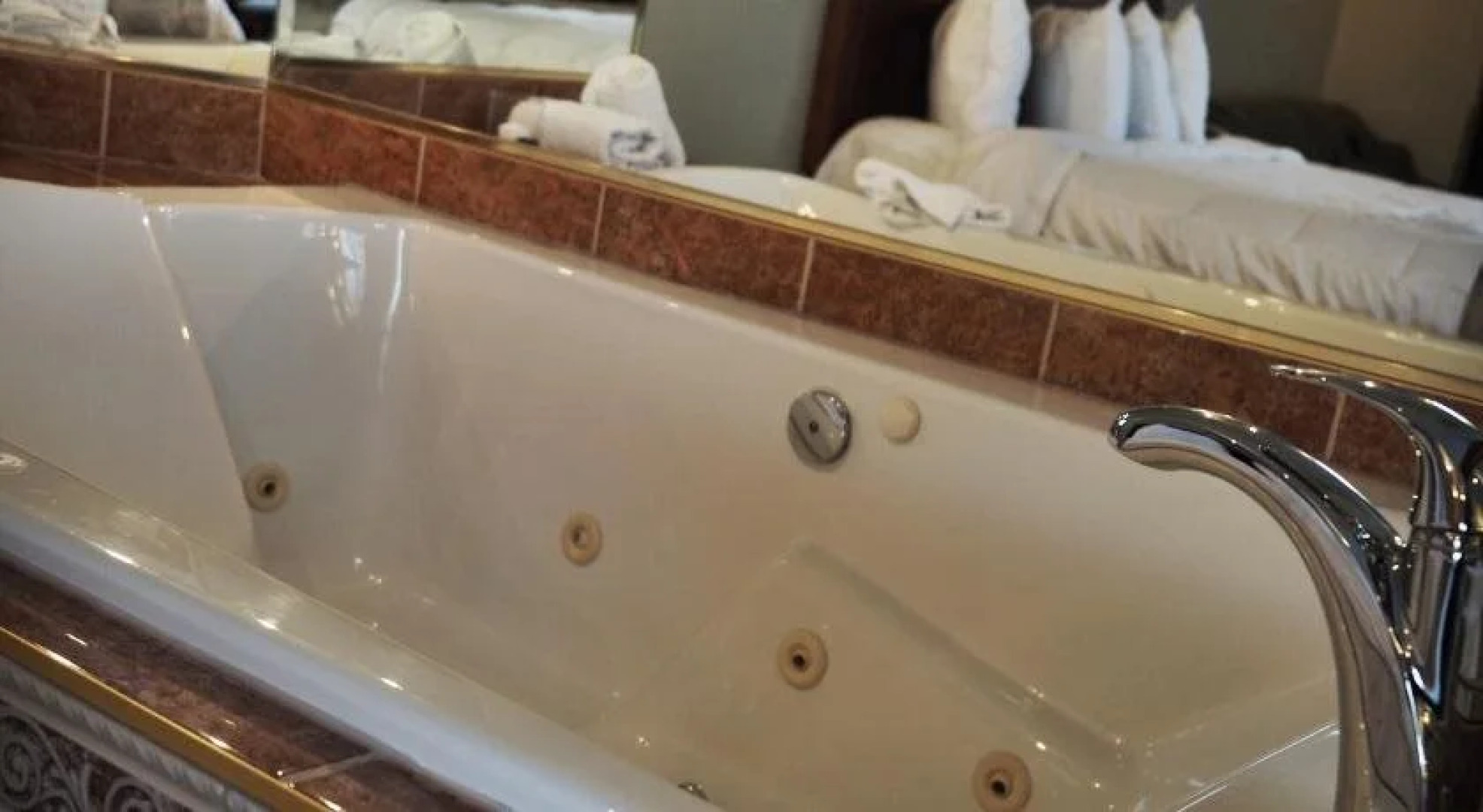 Hotel & Suites Les Laurentides Saint Sauveur