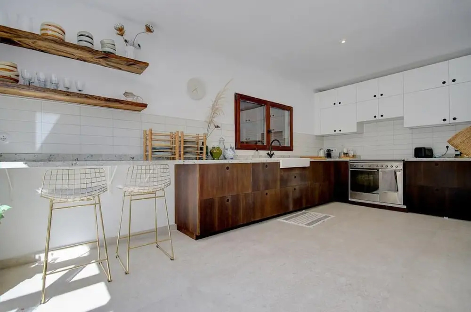 Villa - 4 Bedrooms with Pool and WiFi - 107785