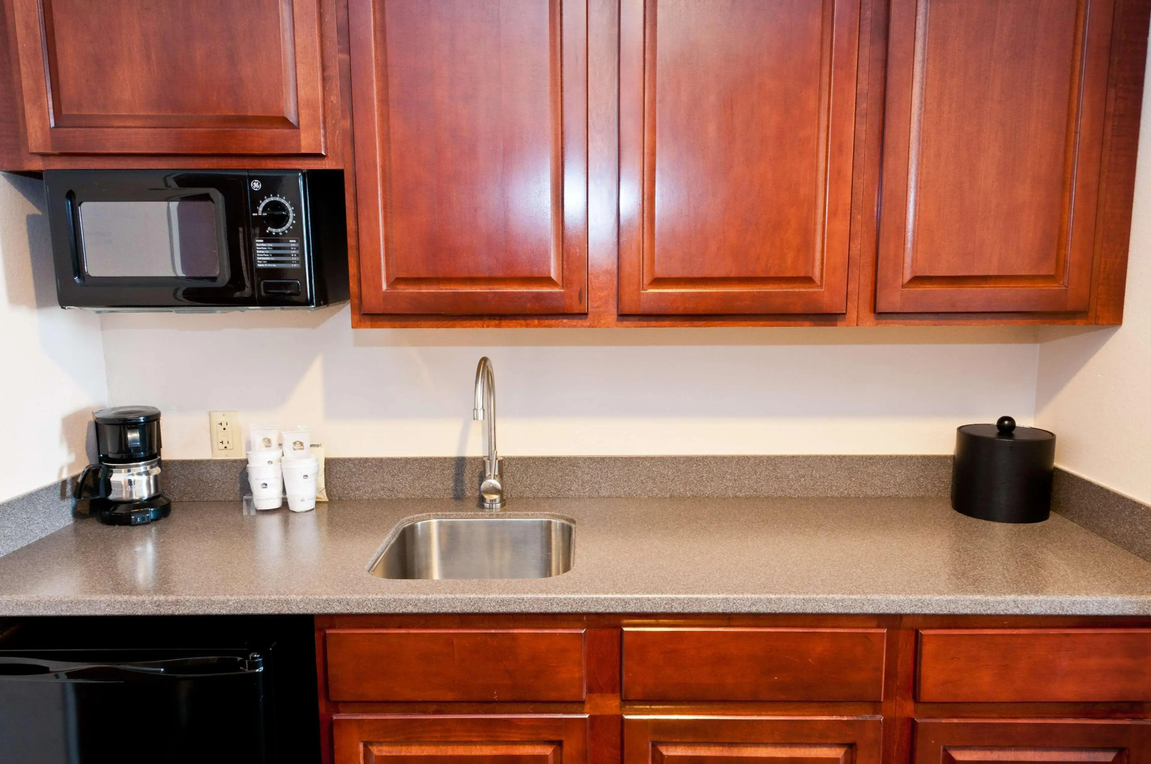 Best Western Plus Brandywine Inn & Suites