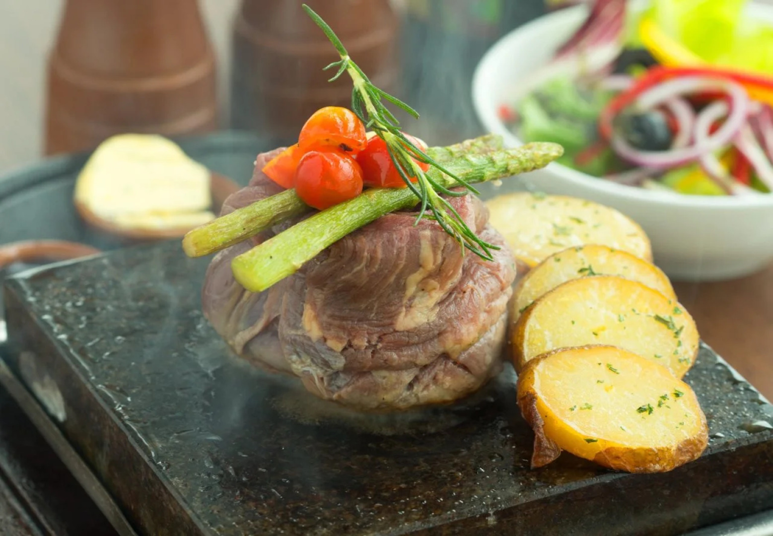 Santika Premiere Kota Harapan Indah